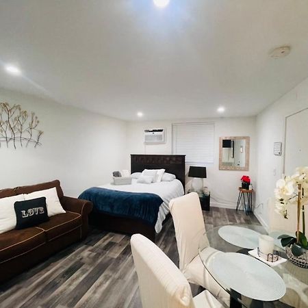 Lovely Sherman Oaks Studio Los Angeles Exterior foto
